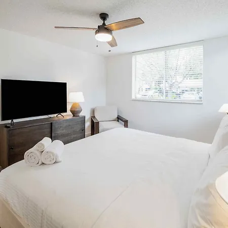 Stunning Centrally Located Apartments At New River Cove In South Florida Fort Lauderdale Exterior foto